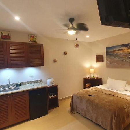 Coralito Malecon Luxury Studio Isla Mujeres Bagian luar foto