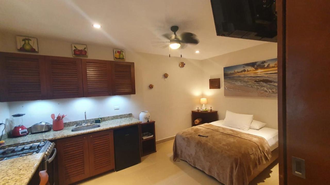 Coralito Malecon Luxury Studio Isla Mujeres Bagian luar foto